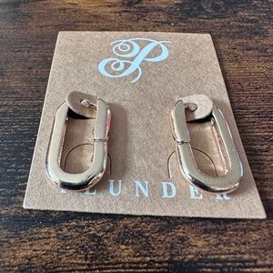 Plunder Chunky Oval Link Earrings - Gold Tone